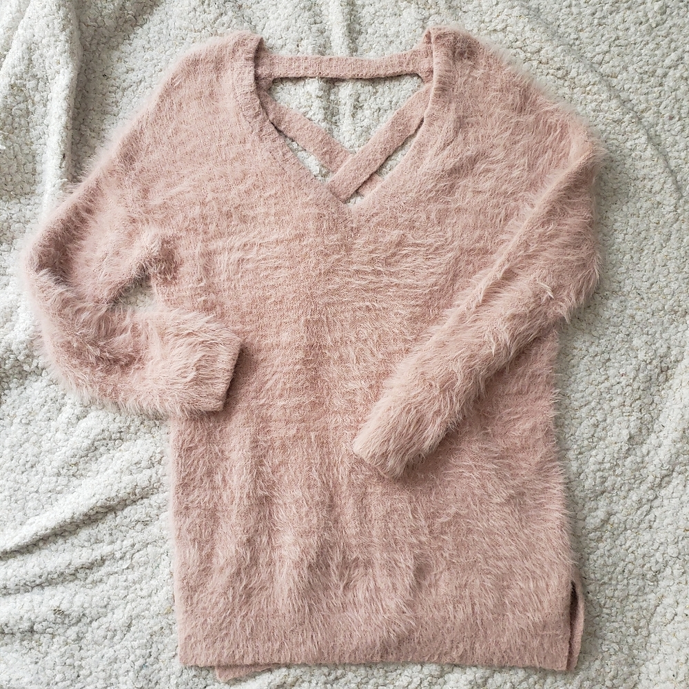 Ruby Moon Fuzzy Criscross Oversized Sweater Sz M - image 2